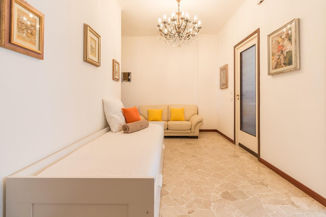 Апартаменты Alessia'S Flat- Sondrio M3 Милан Экстерьер фото